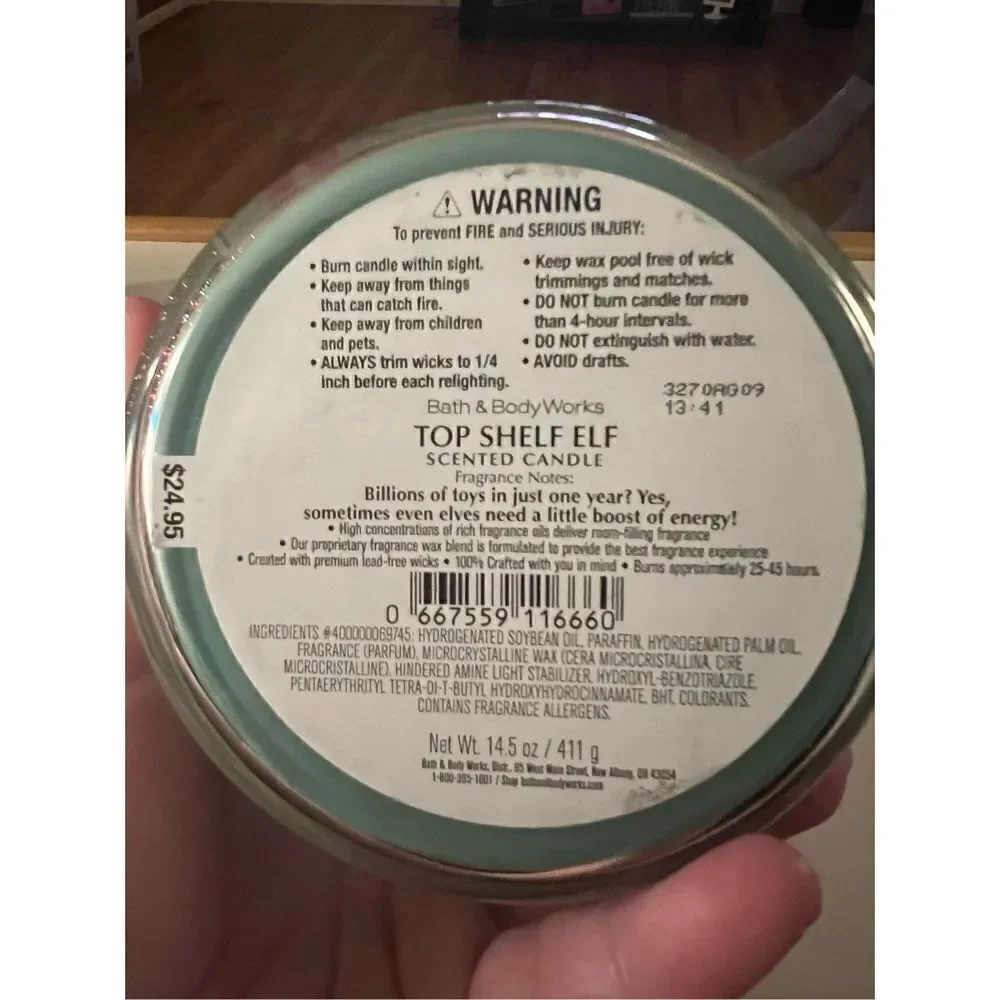Bath & Body Works 3 Wick Candle Top Shelf Elf - Picture 6 of 6